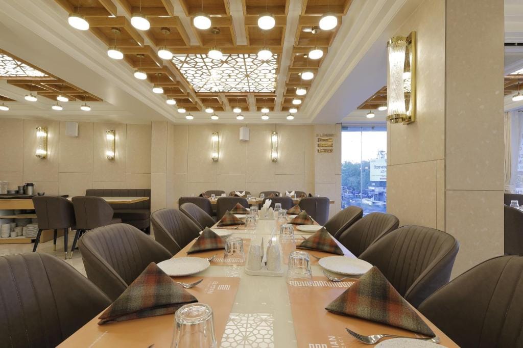 Hotel Elysian Residency — 5