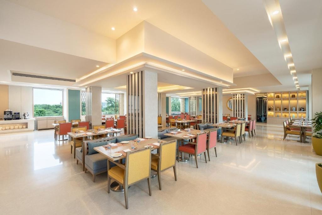 Vivanta Ahmedabad SG Highway — 5