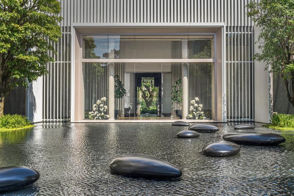 Four Seasons Hotel Bangkok at Chao Phraya River — 4