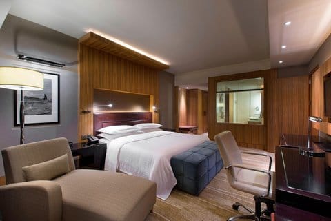 Sheraton Grand Bangalore Hotel at Brigade Gateway