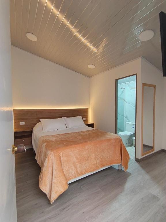 Alojamiento Hotel The hive suite