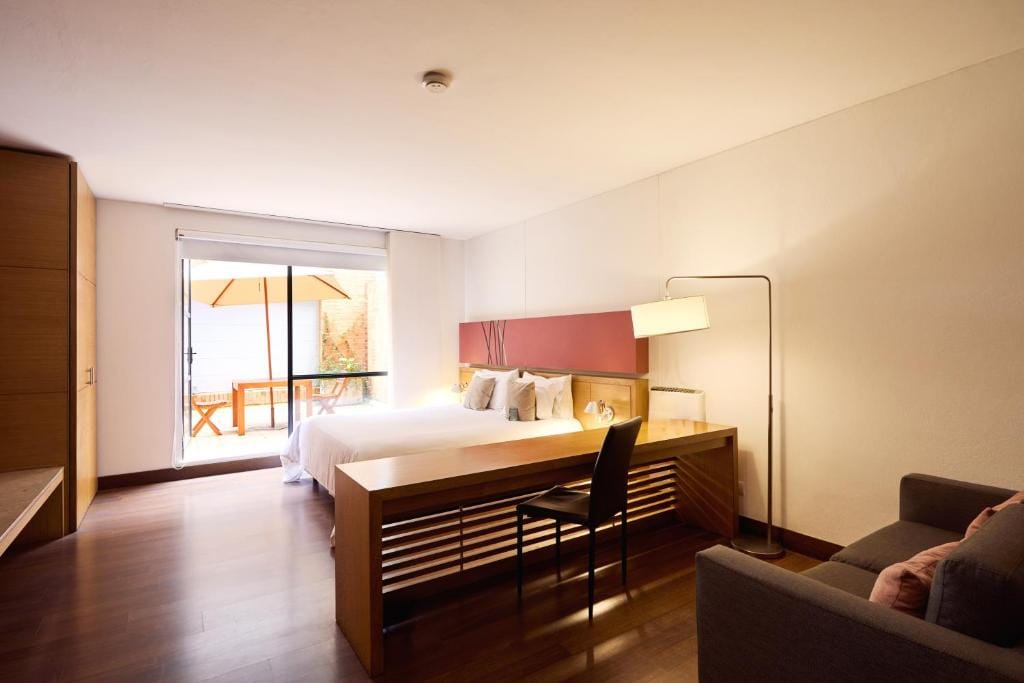 Hotel bh La Quinta — 3