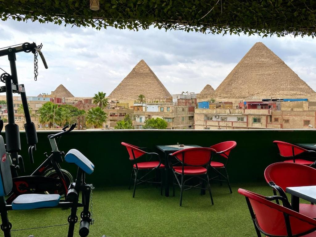 Master kings of the pyramids and Sphinx — 3