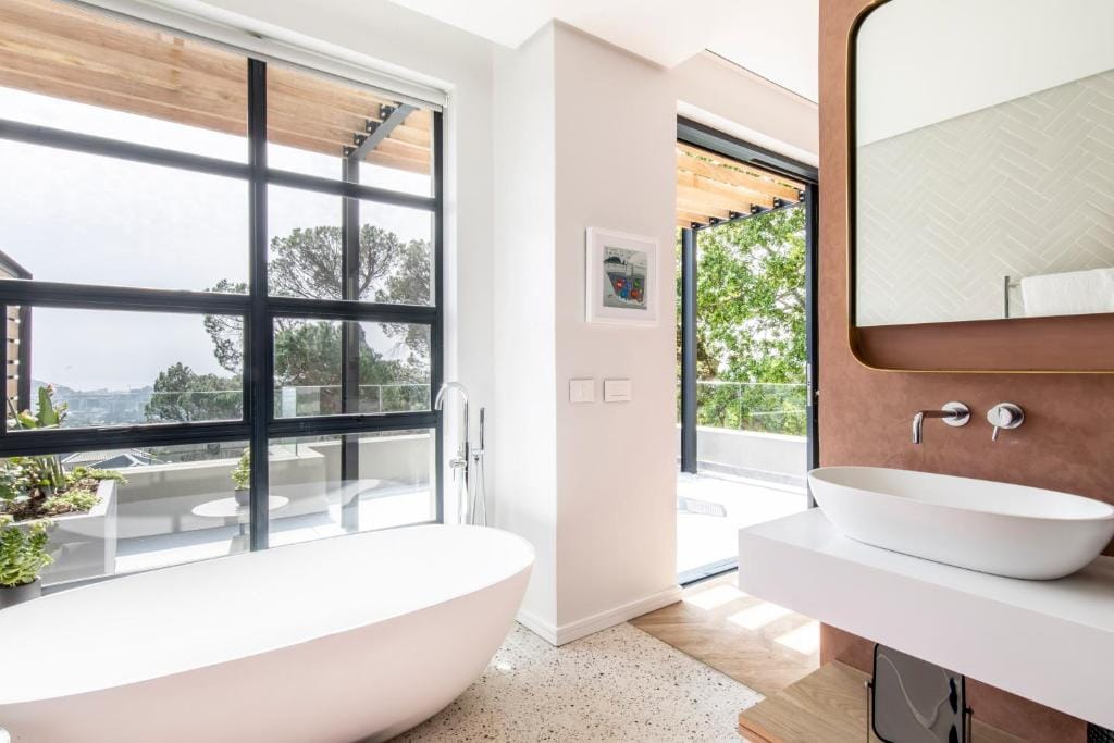 Camissa House — 3