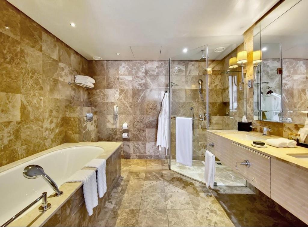 Taj Hotel Cape Town - Taj Residence suites — 2