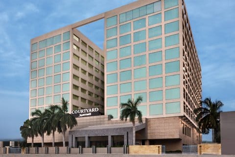 Courtyard by Marriott Chennai — 4