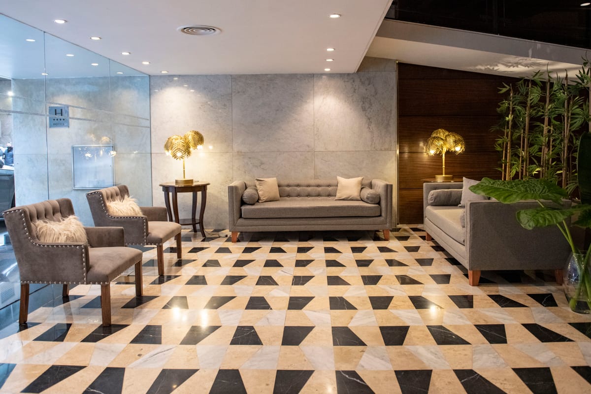 Grand King Hotel — 3