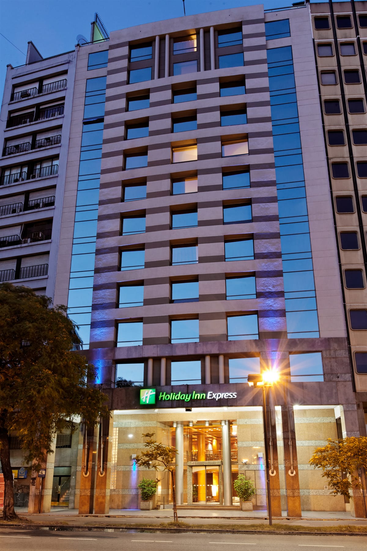 Holiday Inn Express Puerto Madero by IHG — 3