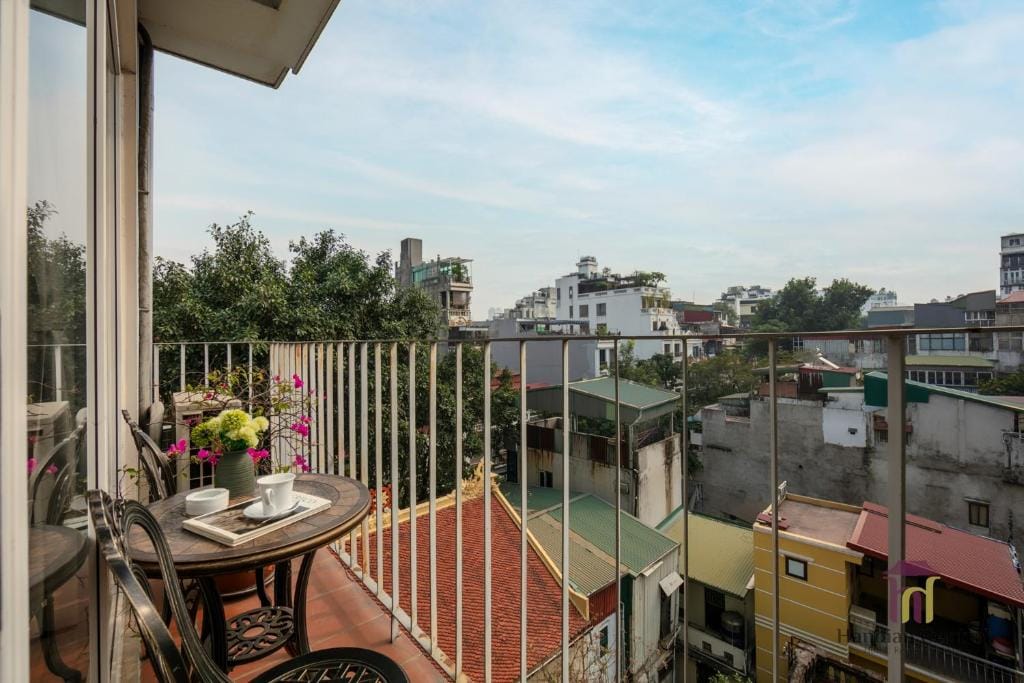Hanoian Central Hotel & Spa — 4