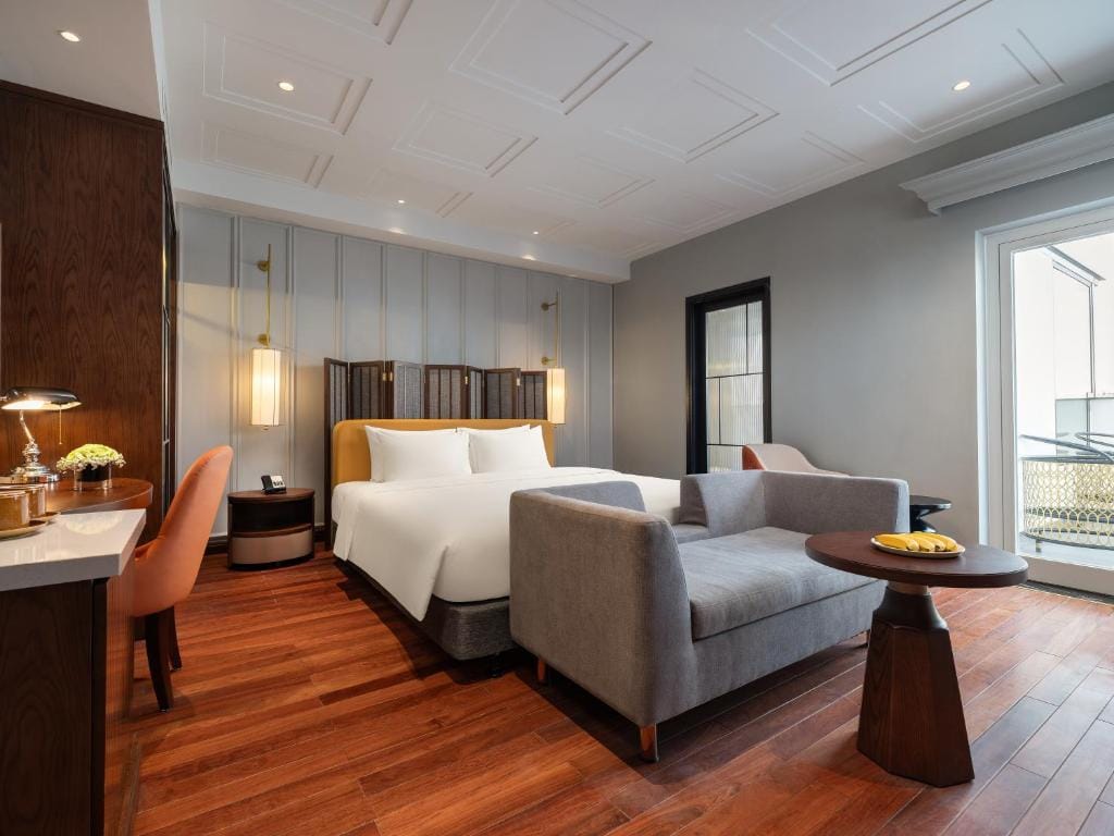 Minerva Premium Hotel — 2