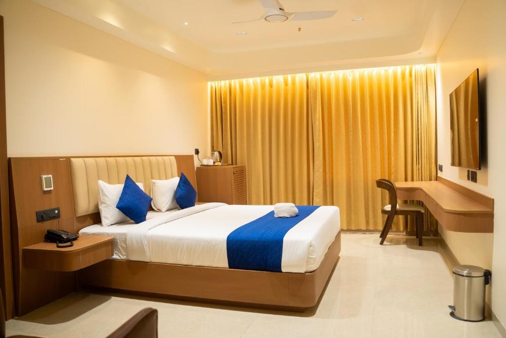 AAA URBAN STAY-Madhapur