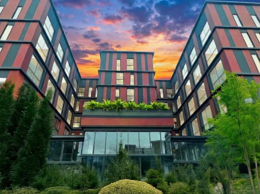 Priya Hyderabad - Near Financial District