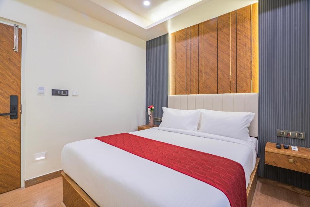 Rcc Hotels Biz stays Begumpet