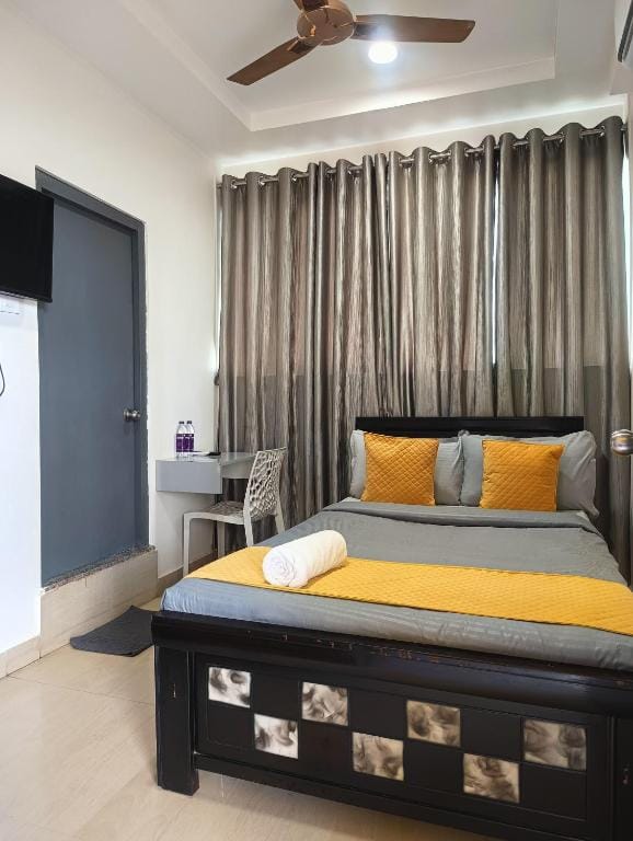 Yellow Bells Signature HITEC City — 2