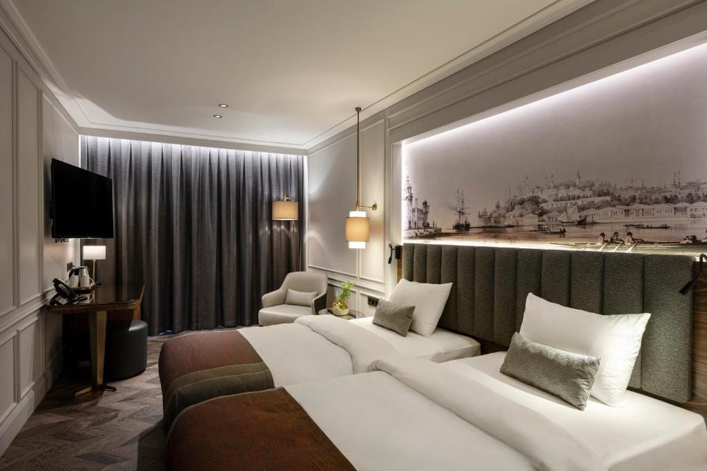 Livro Hotel — 4