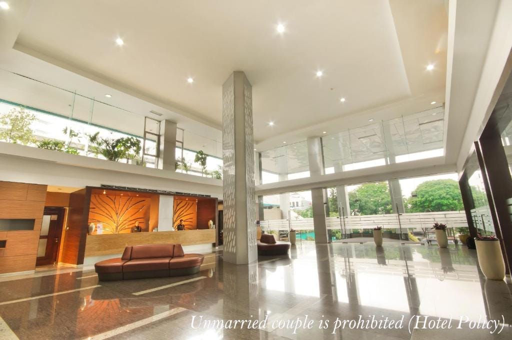 Hotel Gren Alia Tugu Tani — 5