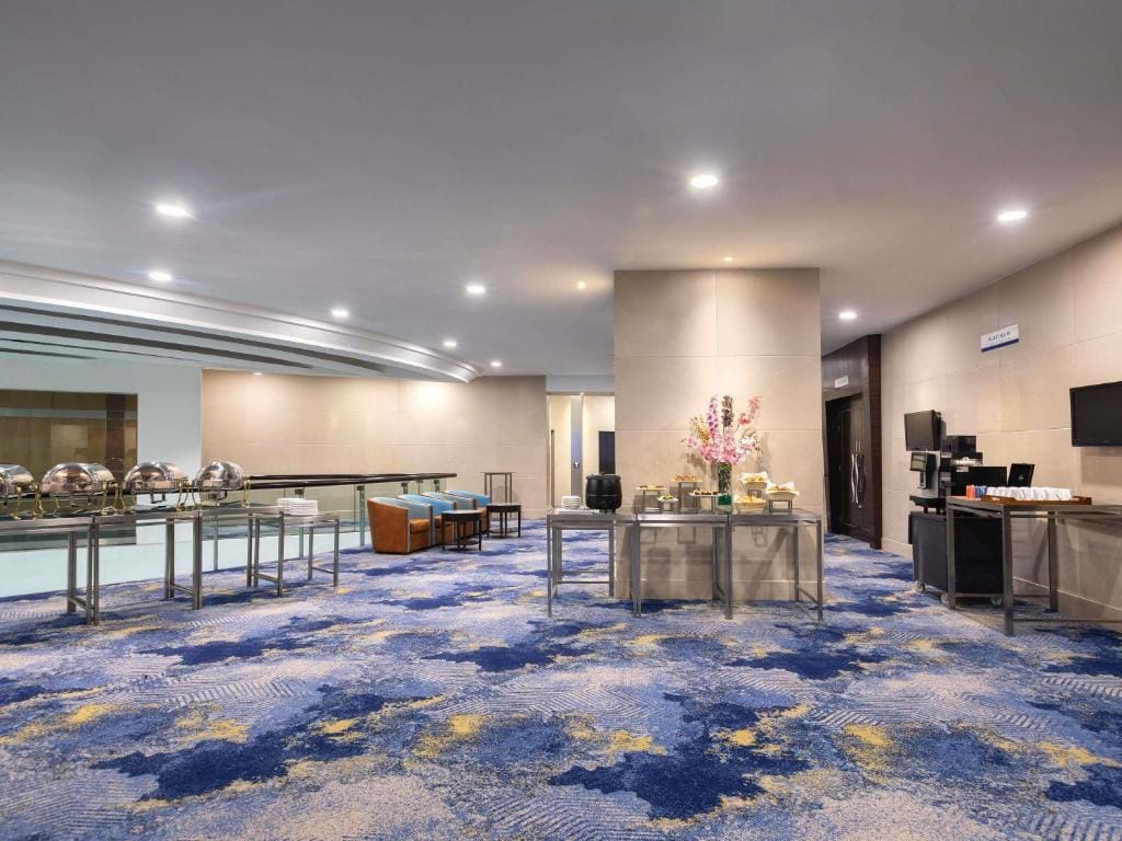 Novotel Kuala Lumpur City Centre — 3