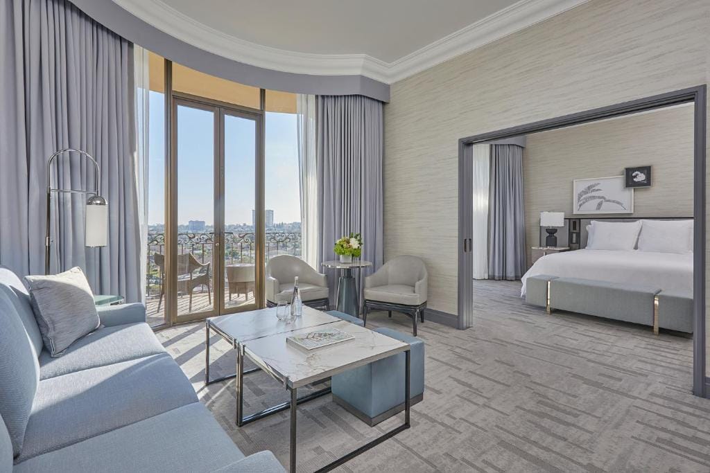 Beverly Wilshire, Beverly Hills, A Four Seasons Hotel — 2