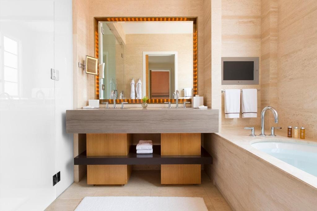 Hotel Bel-Air - Dorchester Collection — 3