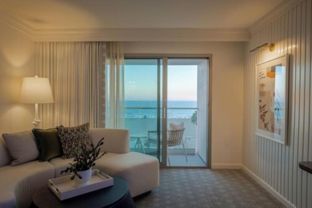 Regent Santa Monica Beach by IHG — 3