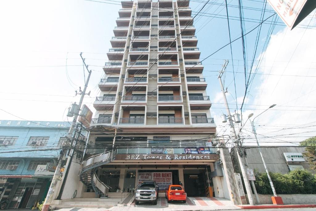 RedDoorz Plus @ Bez Tower and Residences San Juan — 5