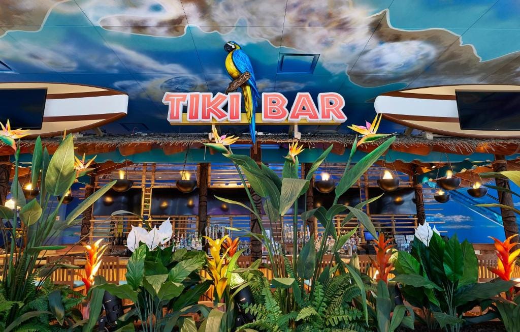 Margaritaville Resort Times Square — 4