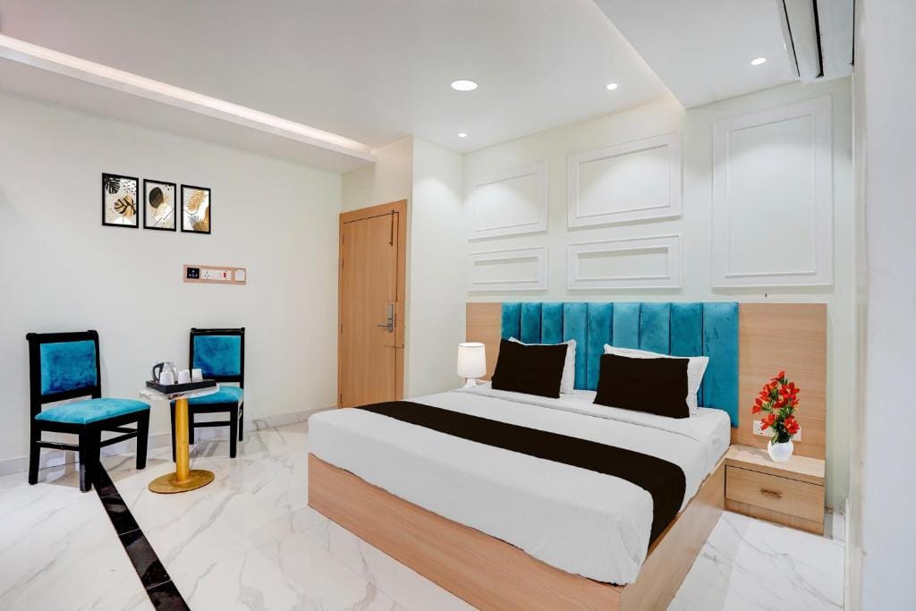 Super OYO Townhouse Oak Prayagraj Allahabad University-Railway Junction Formerly Ballians — 3