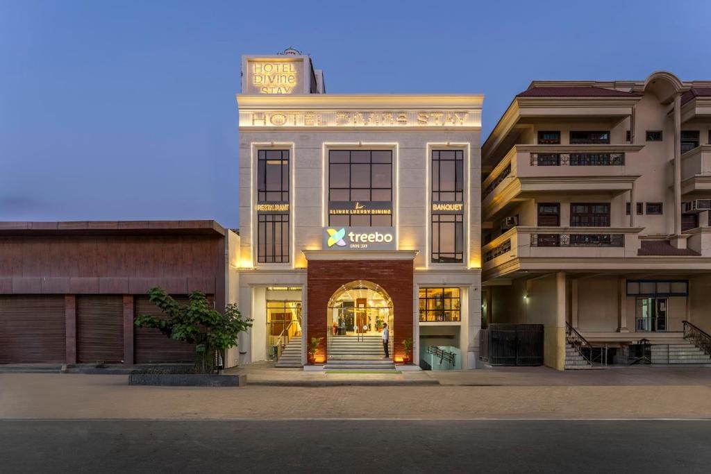 Treebo Divine Stay Prayagraj — 5