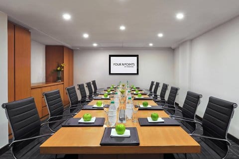 Four Points by Sheraton Hotel & Serviced Apartments, Pune — 5