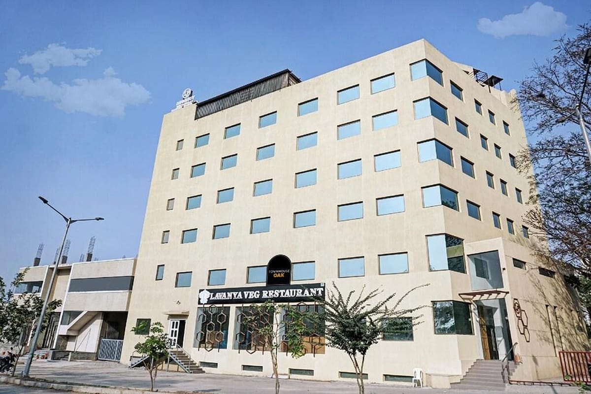LP Regency, Pune — 2