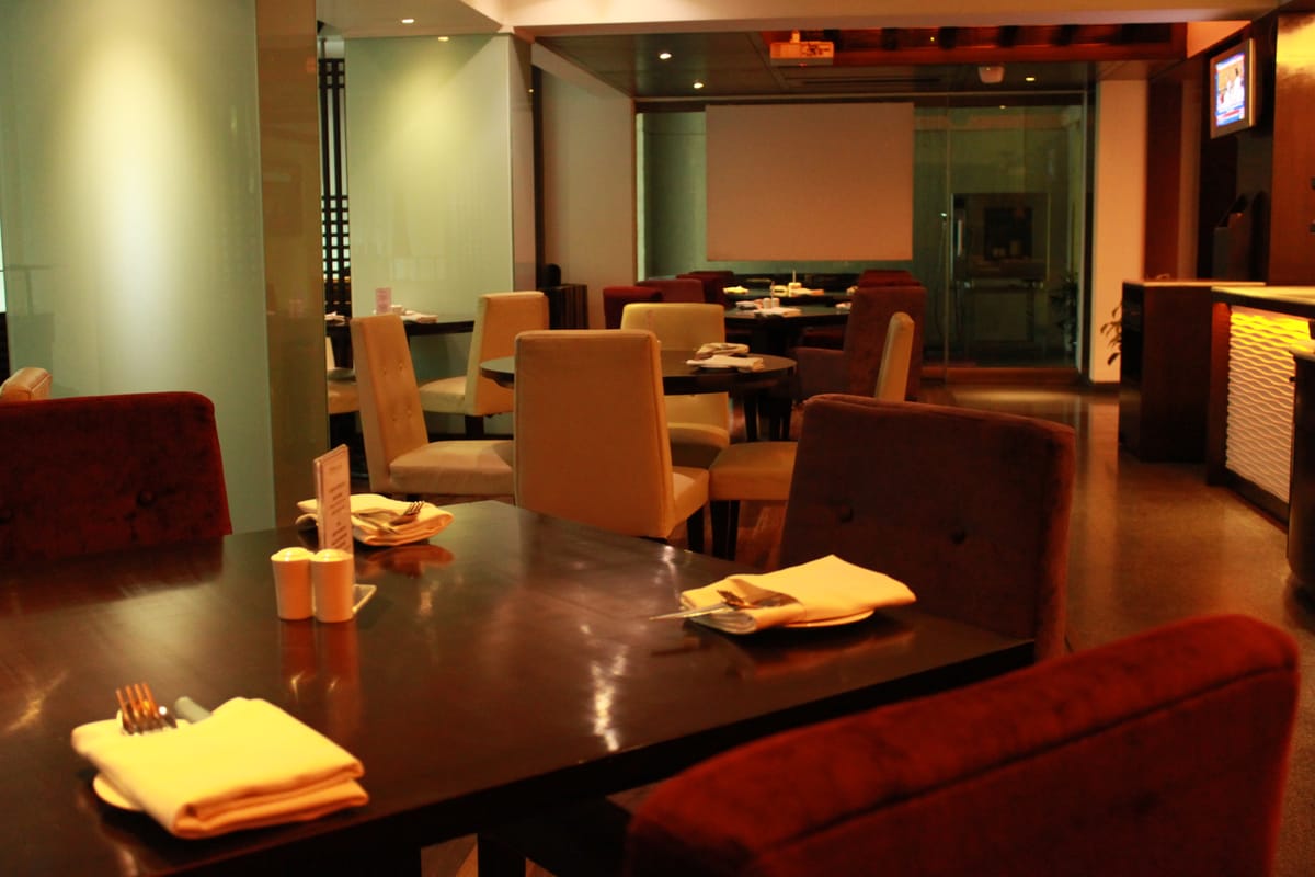 Oakwood Residence Naylor Road Pune — 5