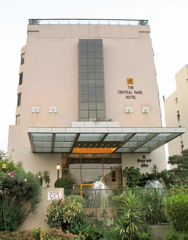 The Central Park Hotel, Pune — 4