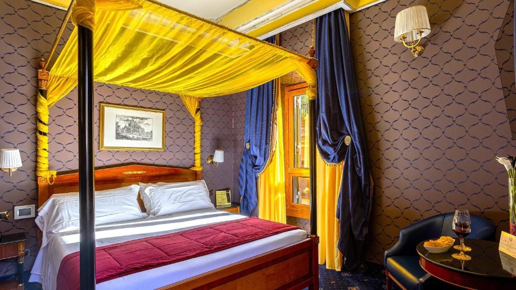 Hotel Manfredi Suite In Rome — 2