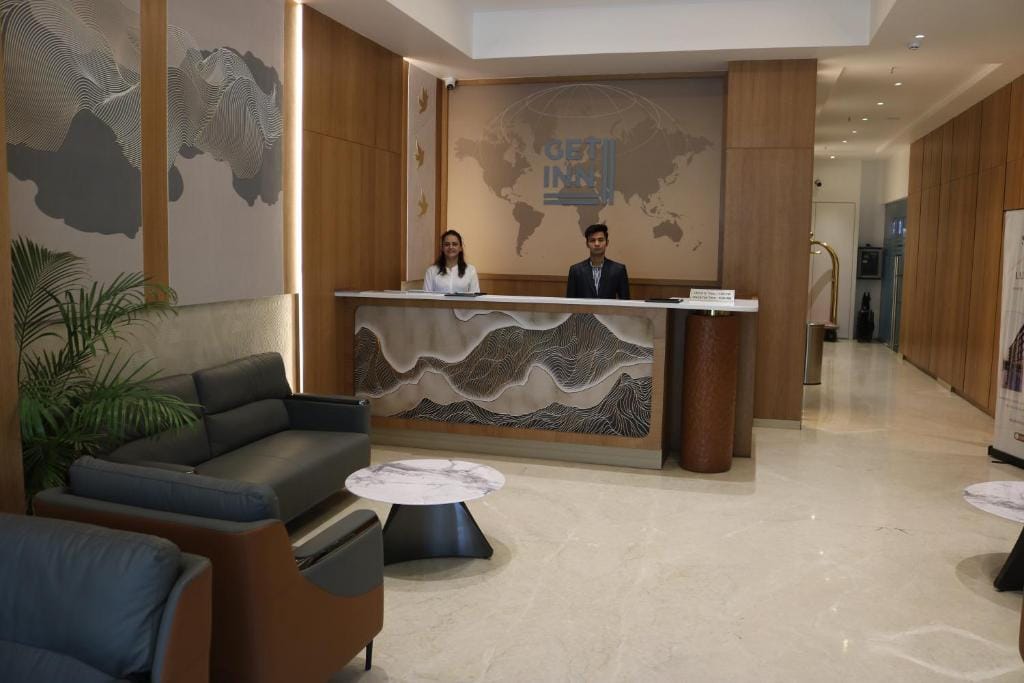 Get Inn - Hotel, VIP Road, Vesu