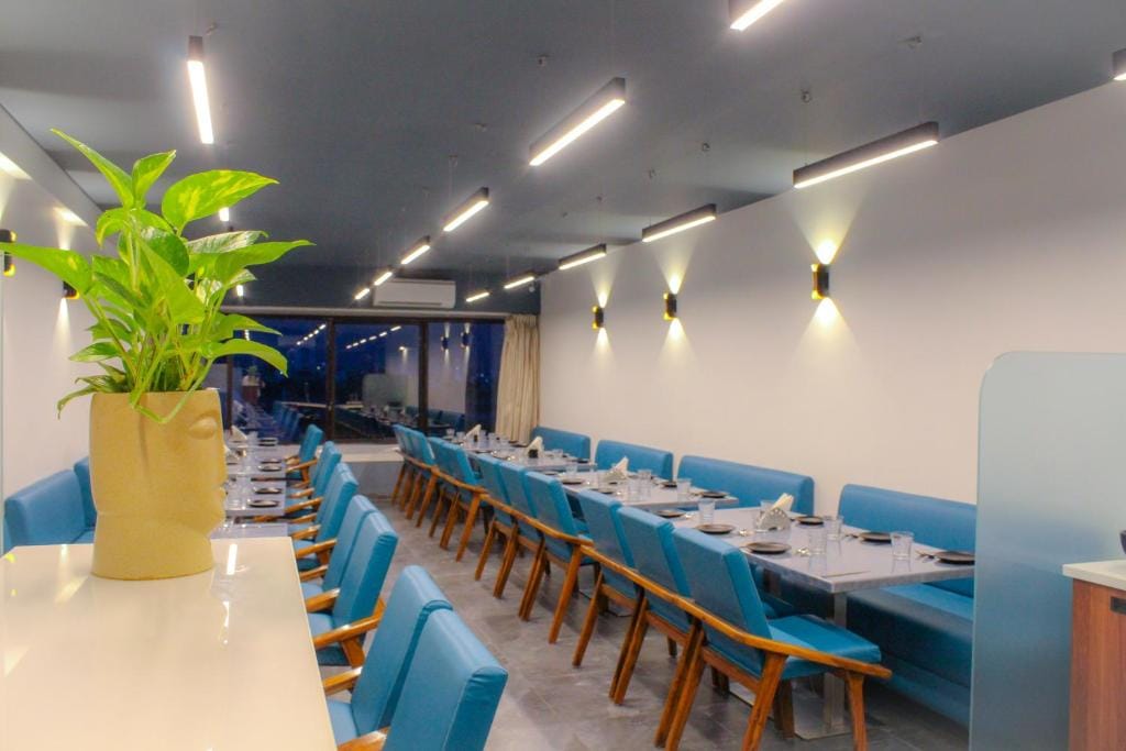 Hotel Sadbhav Villa — 3