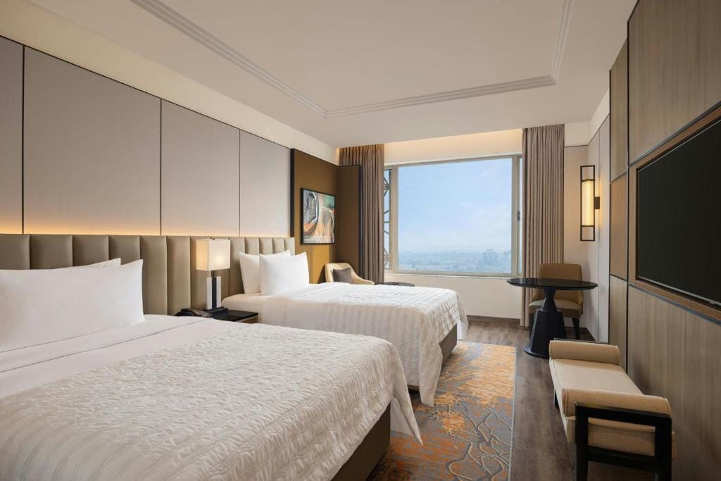 Le Meridien, Surat — 2