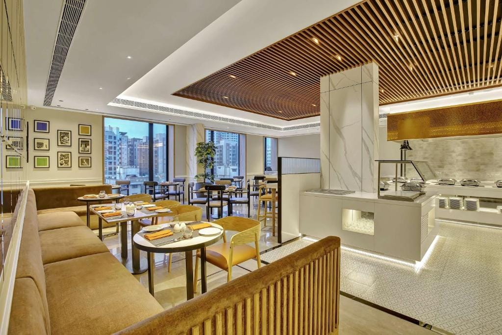 Park Inn by Radisson Surat — 4