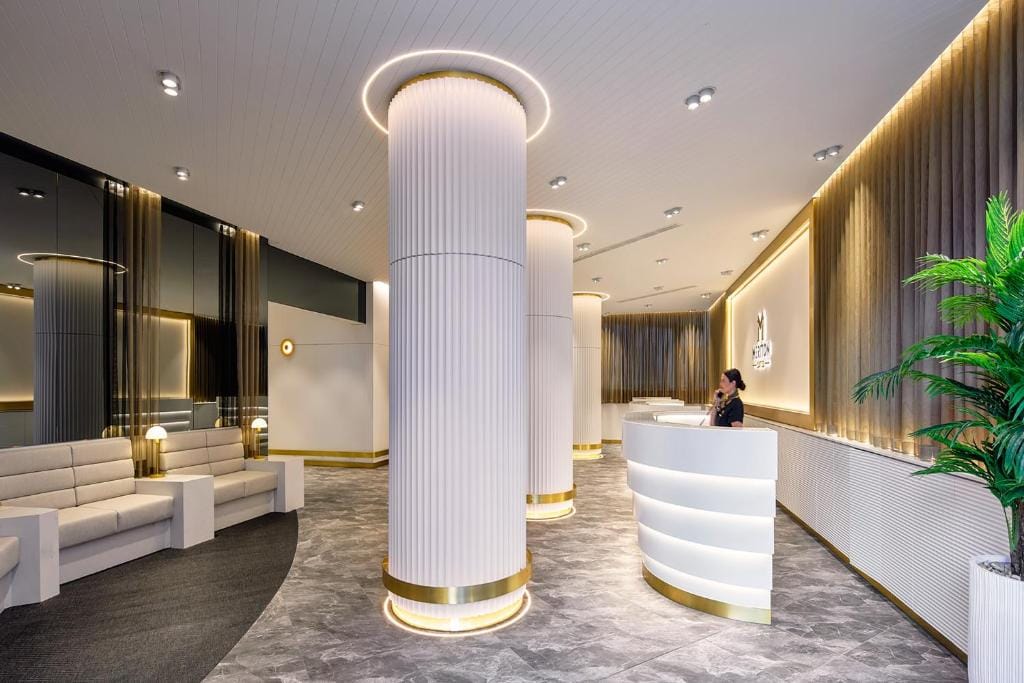 Meriton Suites Bondi Junction — 3