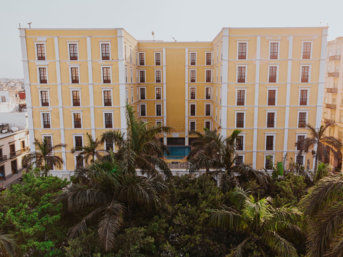 Gran Hotel Diligencias — 3